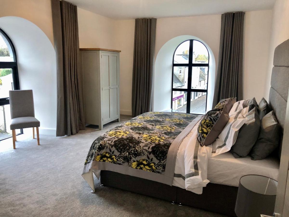 East Church House, Unique 9 Bedroom Church, Historic Market Town. Strathaven Ngoại thất bức ảnh